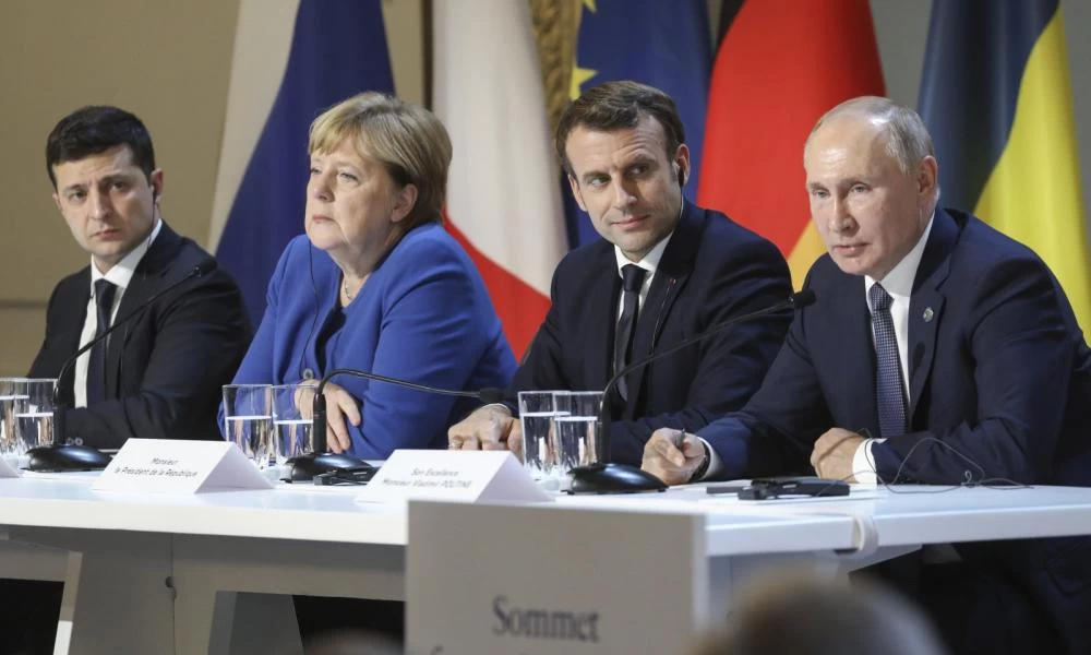 Συνάντηση Zelenskiy, Macron, Merkel με θέμα την ρωσική επιθετικότητα κατά της Ουκρανίας